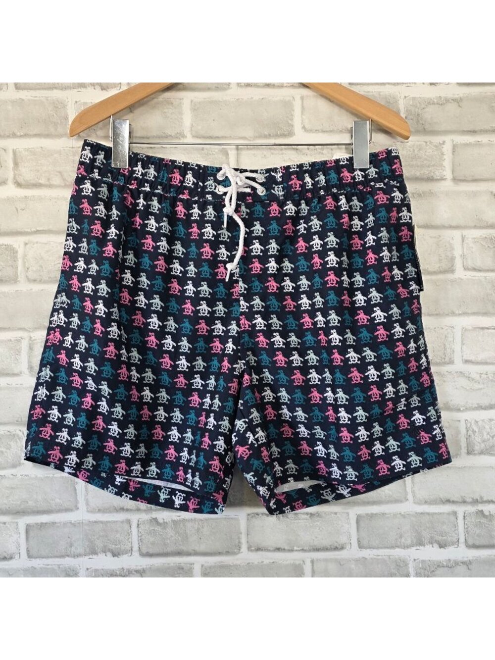 Original Penguin Swim Trunks Mens L Digital Pete Graphic Print 6 Inch NWT